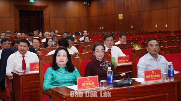 Công bố quyết định của Ban Thường vụ Tỉnh ủy3